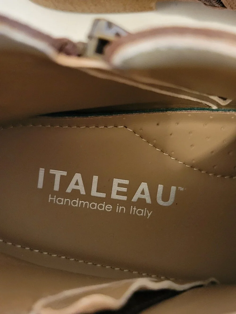 ITALEAU Foliana Waterproof Suede Ankle Boots Velour Nut EU 40.5 US 10 NIB Italy